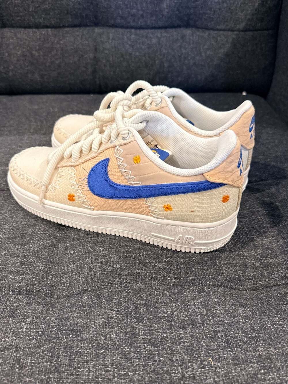 Nike Air Force 1 '07 PRM 'LA Flea' 40th Anniversary Sneakers - Picture 2 of 10